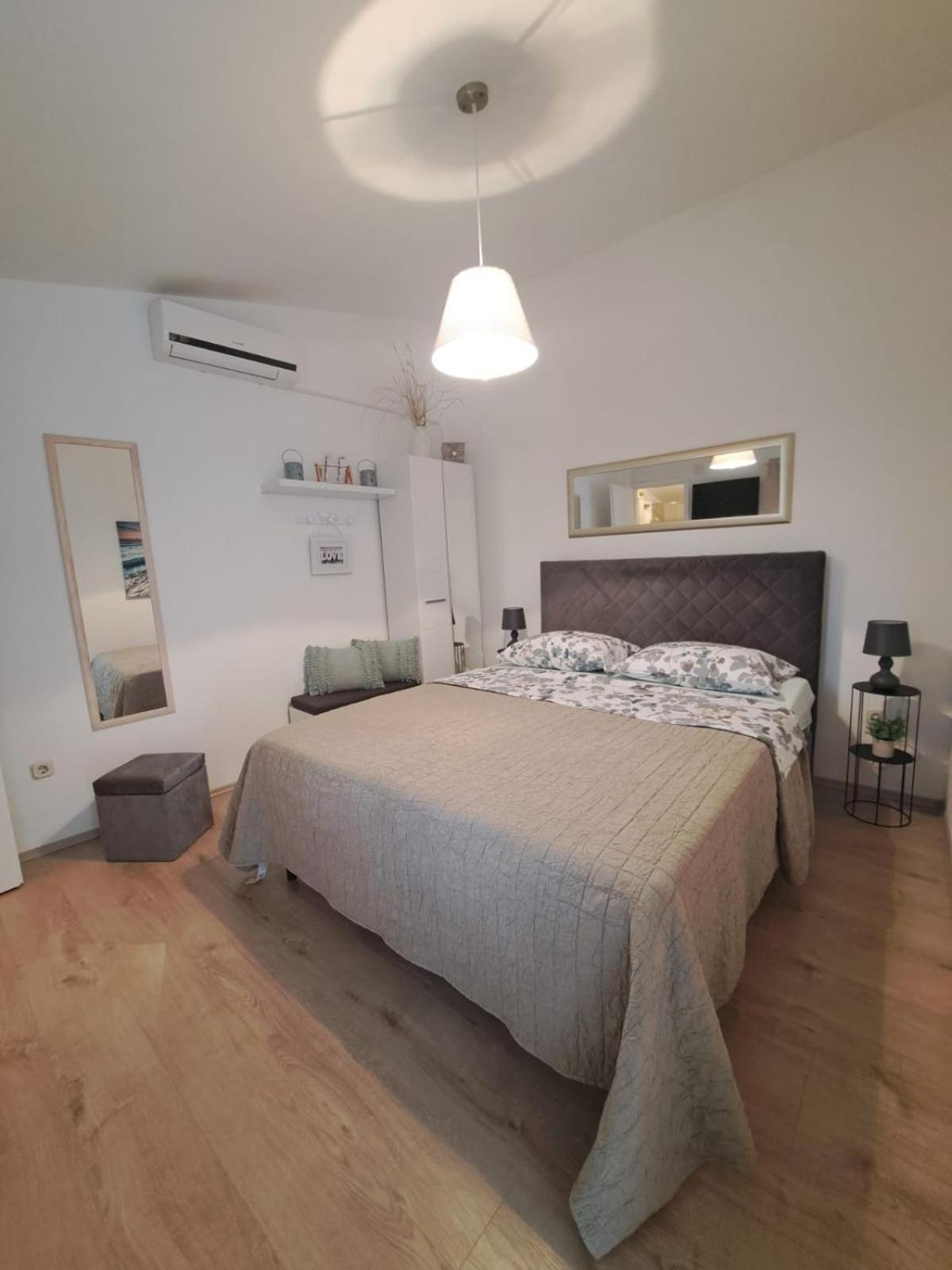 סקארדין Apartments Andela מראה חיצוני תמונה