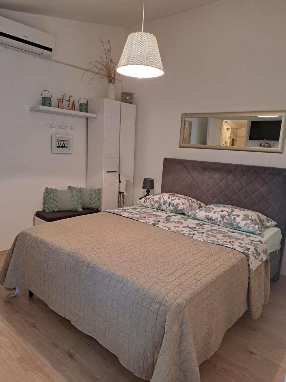 סקארדין Apartments Andela מראה חיצוני תמונה